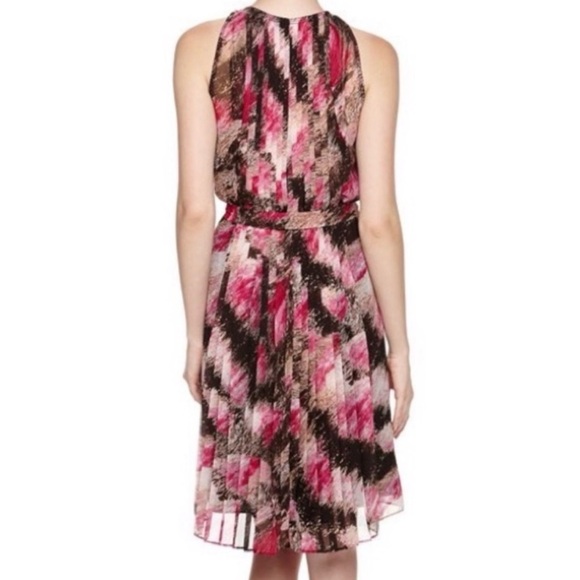 Diane von Furstenberg (DVF) Ria Dress - Picture 3 of 10